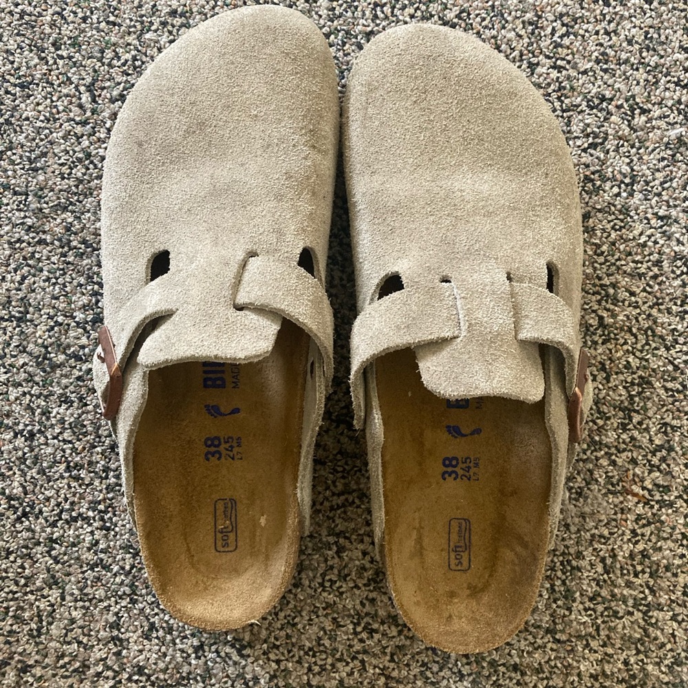 Women’s Birkenstock Boston Soft Footbed Suede Leather Taupe